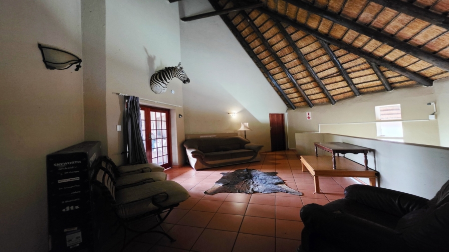 6 Bedroom Property for Sale in Malelane Mpumalanga