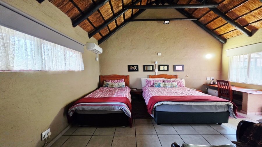 6 Bedroom Property for Sale in Malelane Mpumalanga