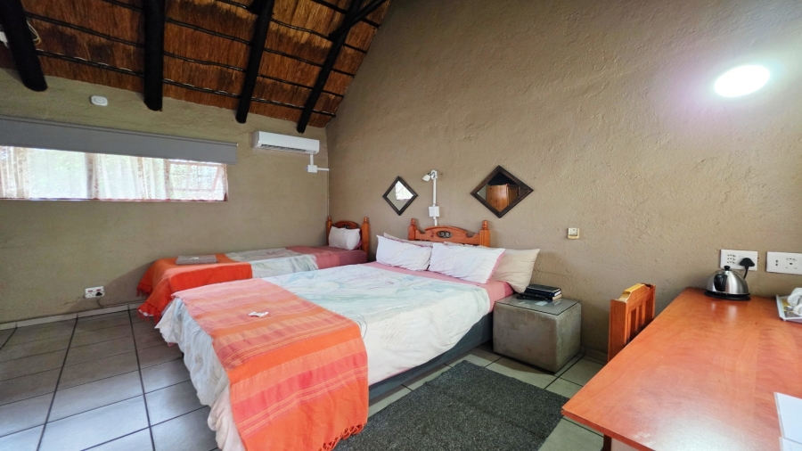 6 Bedroom Property for Sale in Malelane Mpumalanga