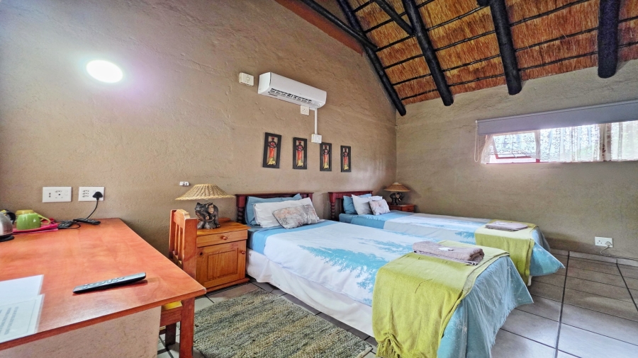 6 Bedroom Property for Sale in Malelane Mpumalanga