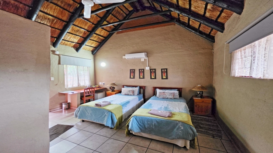 6 Bedroom Property for Sale in Malelane Mpumalanga