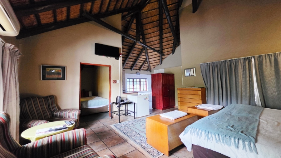 6 Bedroom Property for Sale in Malelane Mpumalanga
