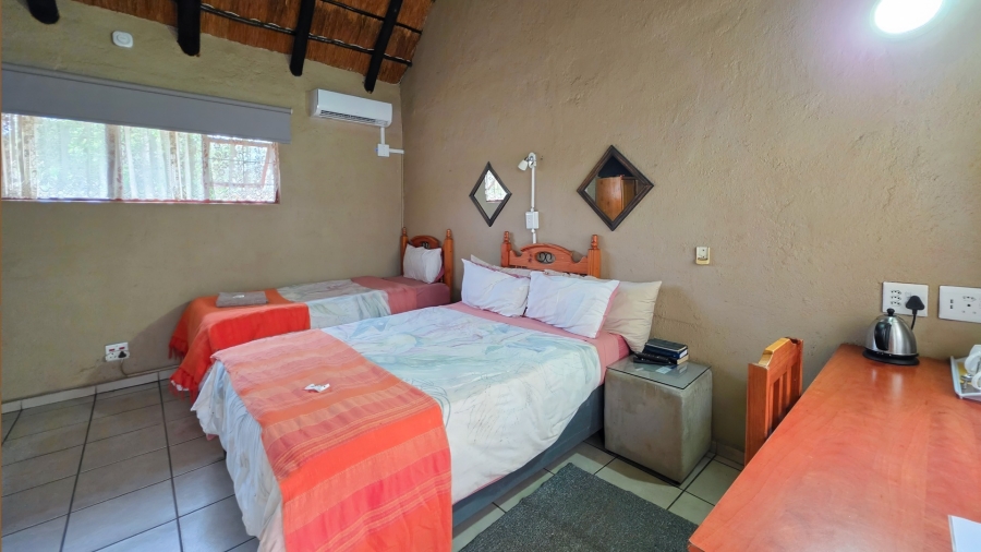 6 Bedroom Property for Sale in Malelane Mpumalanga