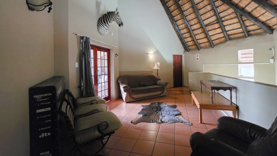 6 Bedroom Property for Sale in Malelane Mpumalanga