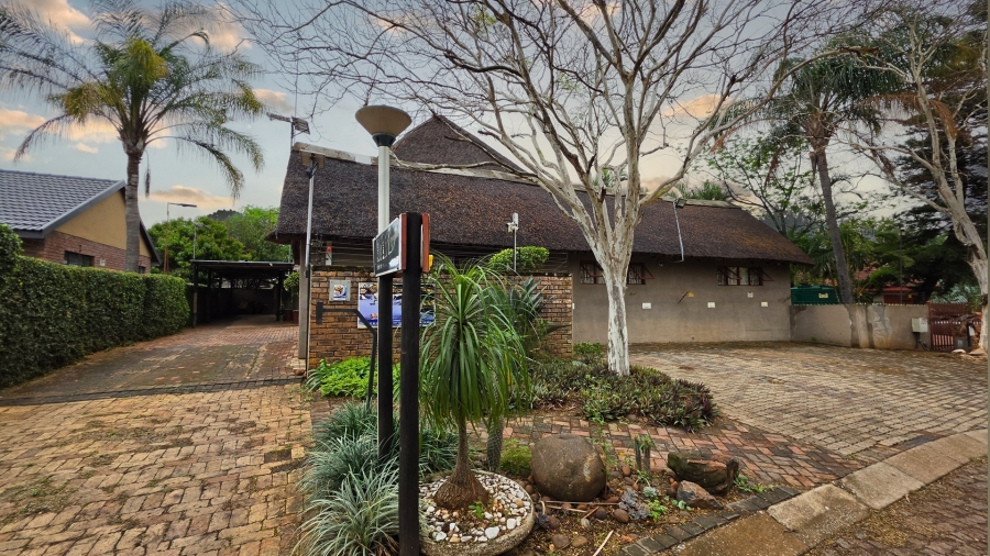 6 Bedroom Property for Sale in Malelane Mpumalanga