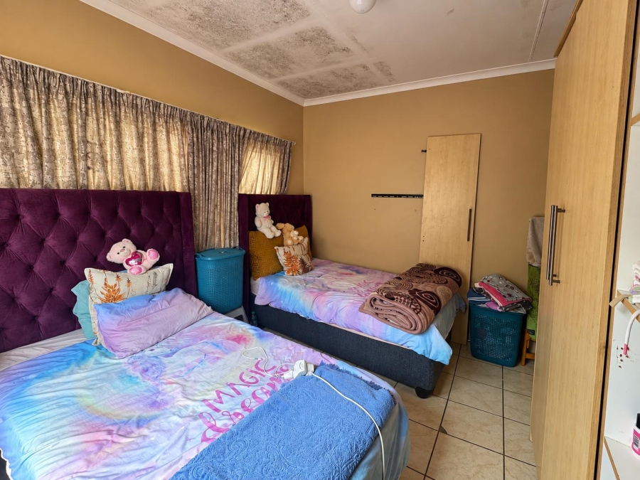 3 Bedroom Property for Sale in Kamagugu Mpumalanga