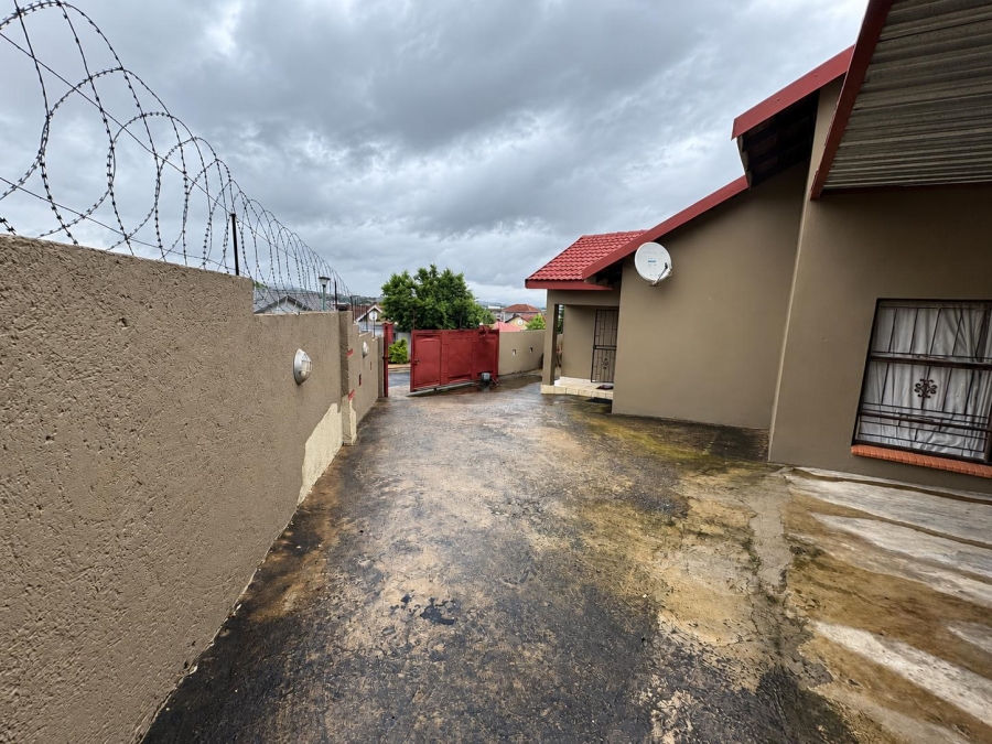 3 Bedroom Property for Sale in Kamagugu Mpumalanga