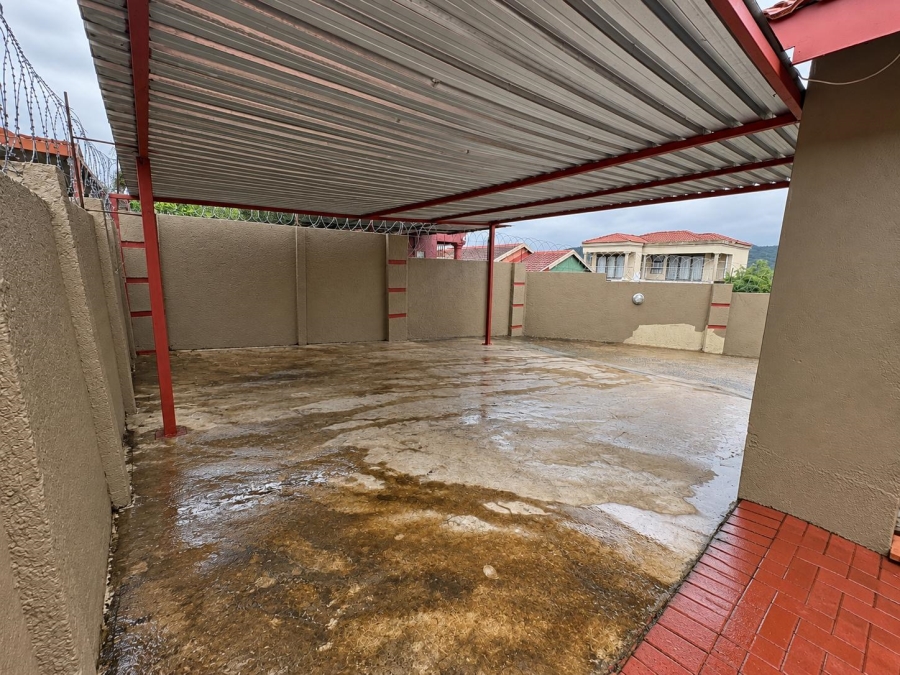 3 Bedroom Property for Sale in Kamagugu Mpumalanga