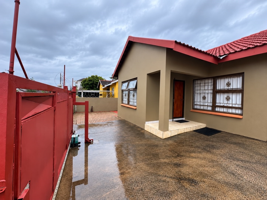 3 Bedroom Property for Sale in Kamagugu Mpumalanga