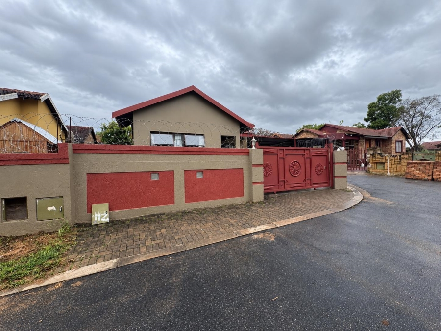 3 Bedroom Property for Sale in Kamagugu Mpumalanga