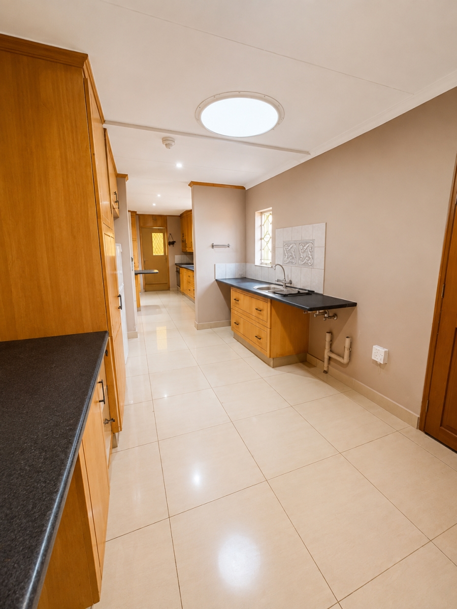 To Let 5 Bedroom Property for Rent in Secunda Mpumalanga