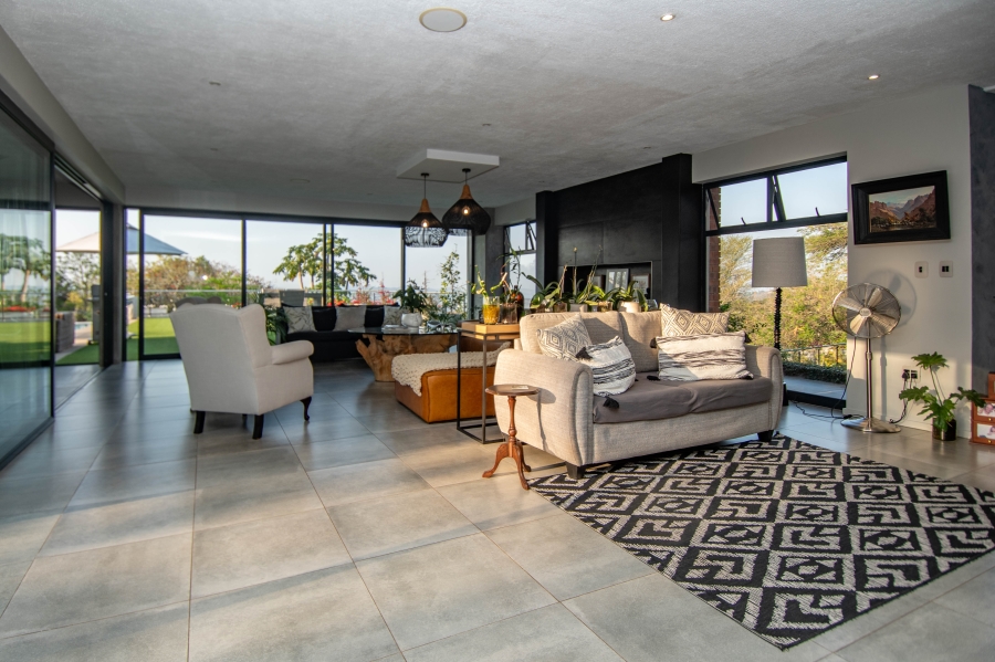 6 Bedroom Property for Sale in The Rest Nature Estate Mpumalanga