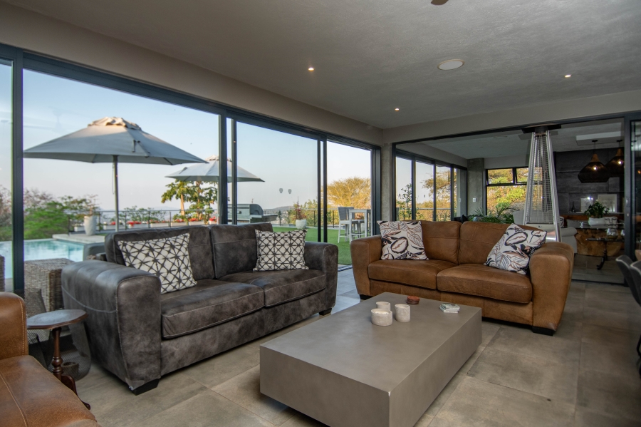 6 Bedroom Property for Sale in The Rest Nature Estate Mpumalanga