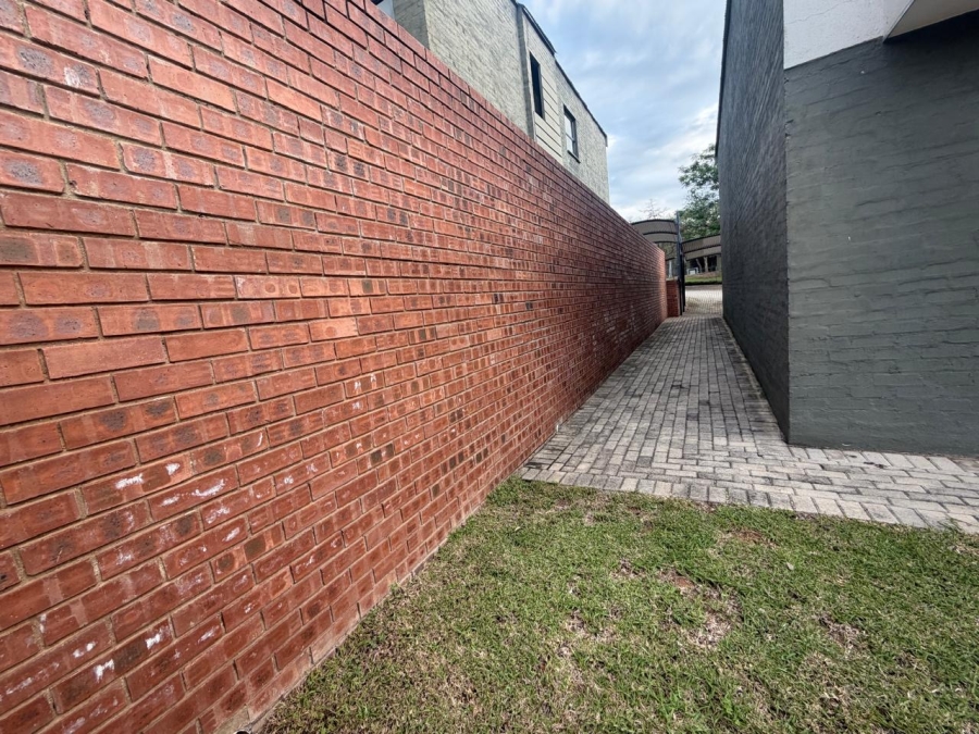 3 Bedroom Property for Sale in Stonehenge Mpumalanga