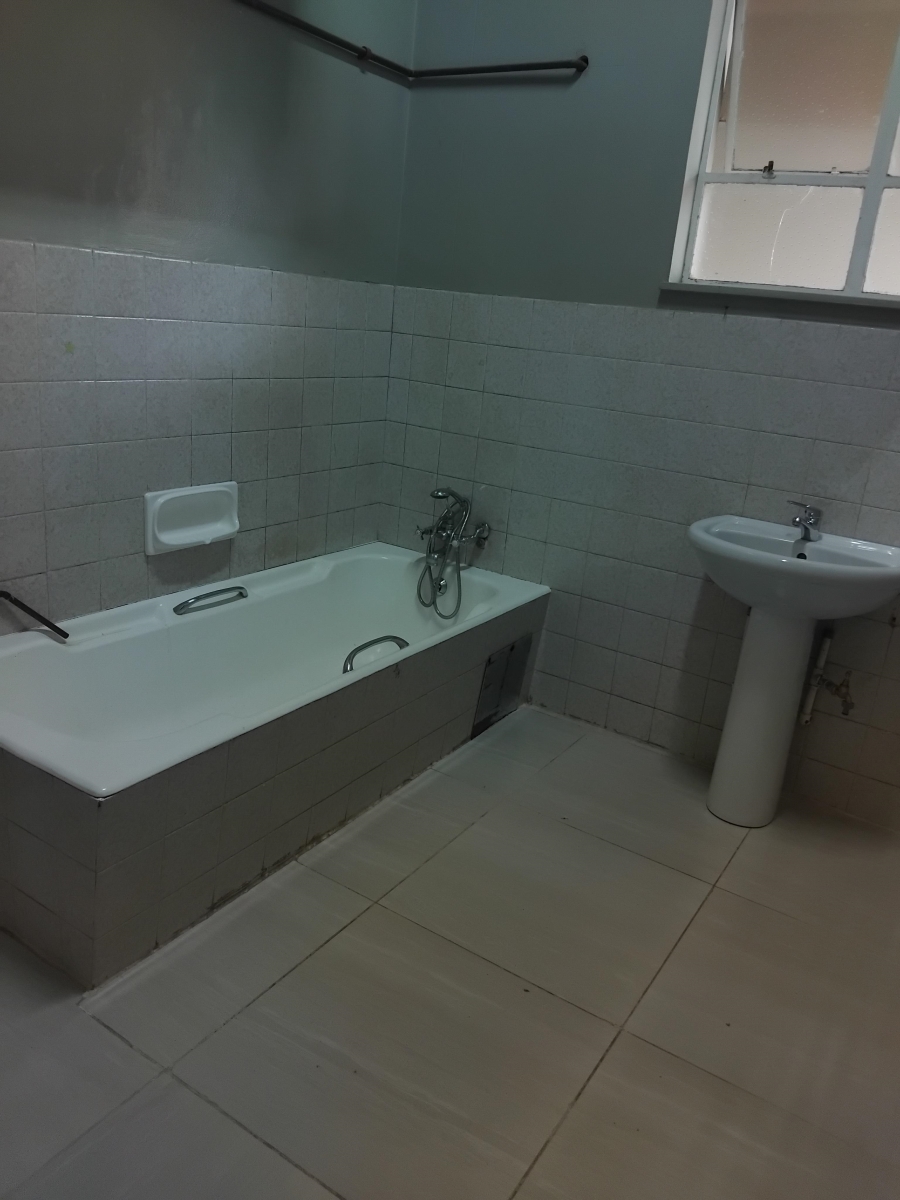 To Let 2 Bedroom Property for Rent in Barberton Mpumalanga
