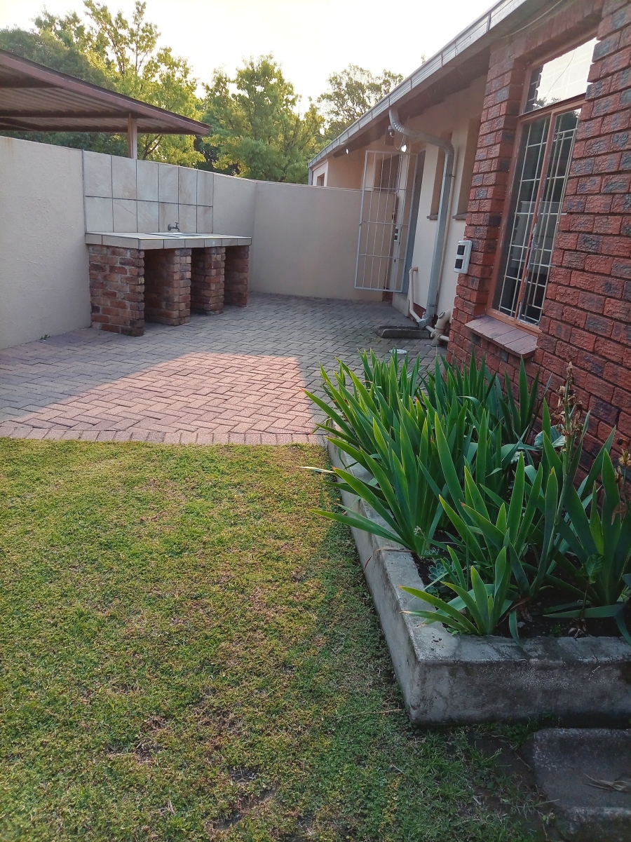To Let 3 Bedroom Property for Rent in Suidheuwel Mpumalanga
