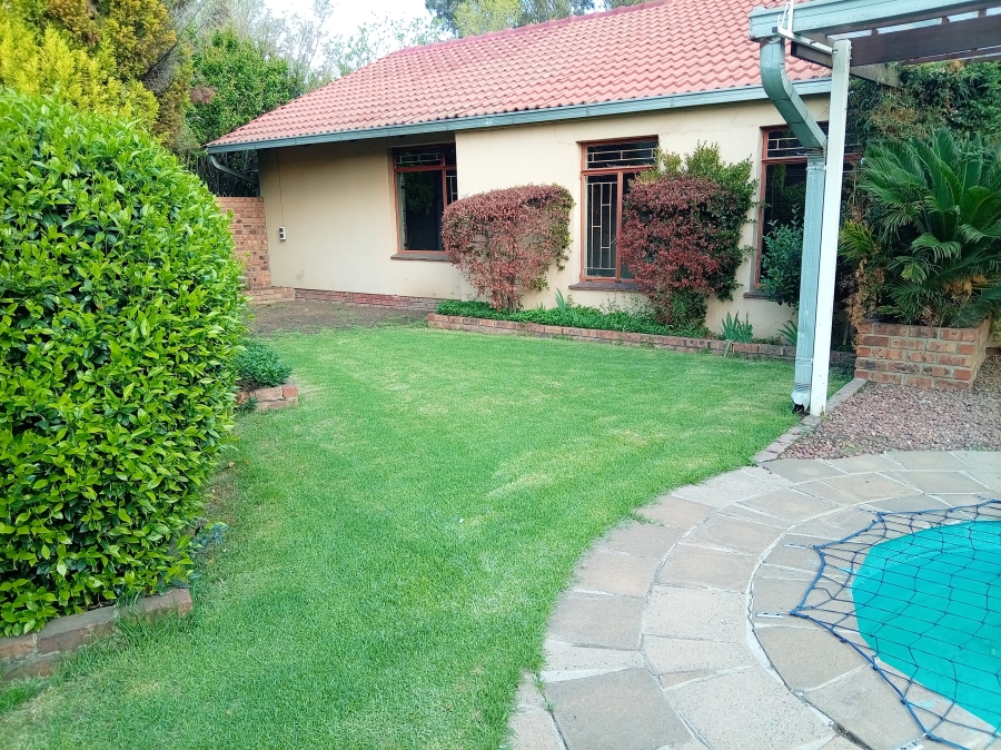 To Let 3 Bedroom Property for Rent in Suidheuwel Mpumalanga
