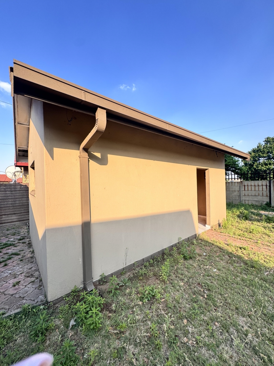 3 Bedroom Property for Sale in Tasbet Park Ext 3 Mpumalanga