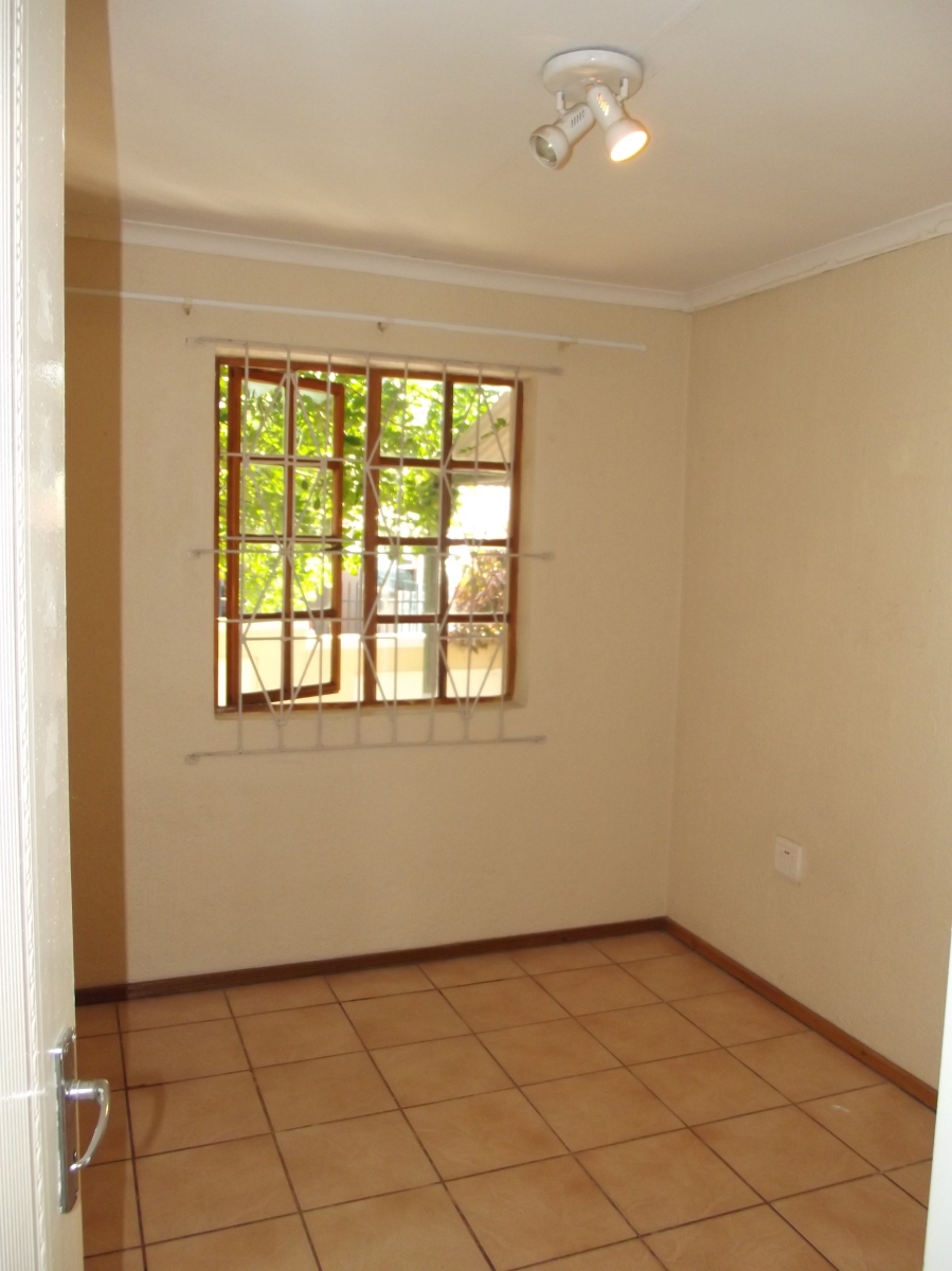 To Let 3 Bedroom Property for Rent in West Acres Mpumalanga