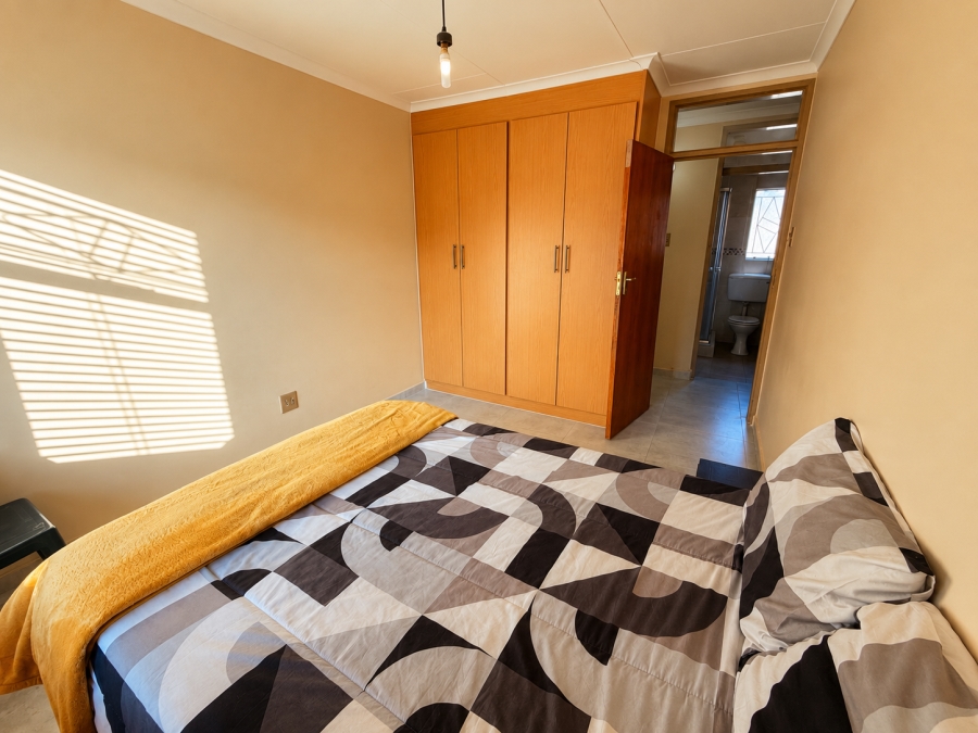 To Let 7 Bedroom Property for Rent in Cosmosrand Mpumalanga