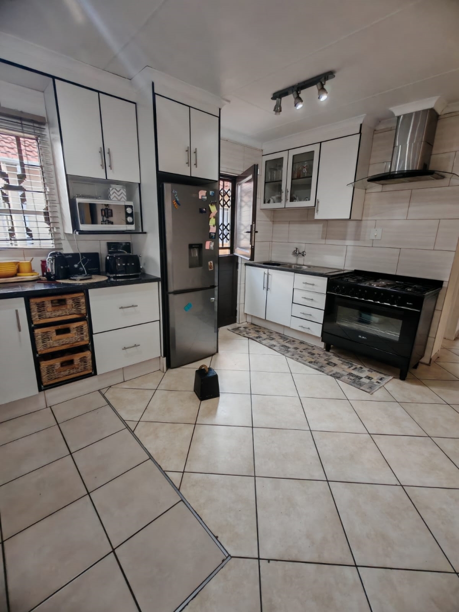 To Let 3 Bedroom Property for Rent in Duvha Park Mpumalanga