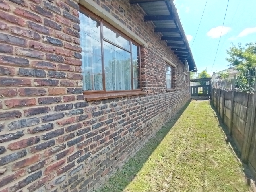 2 Bedroom Property for Sale in Piet Retief Mpumalanga