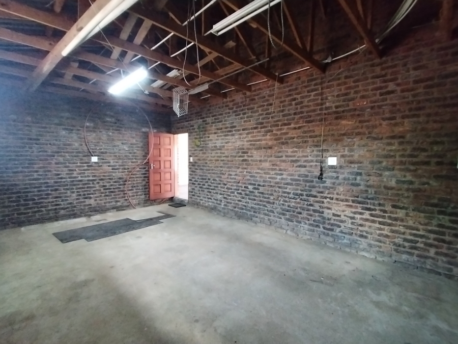 2 Bedroom Property for Sale in Piet Retief Mpumalanga
