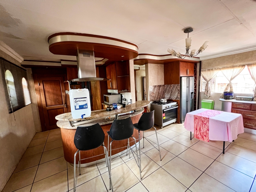 To Let 4 Bedroom Property for Rent in Dennesig Mpumalanga