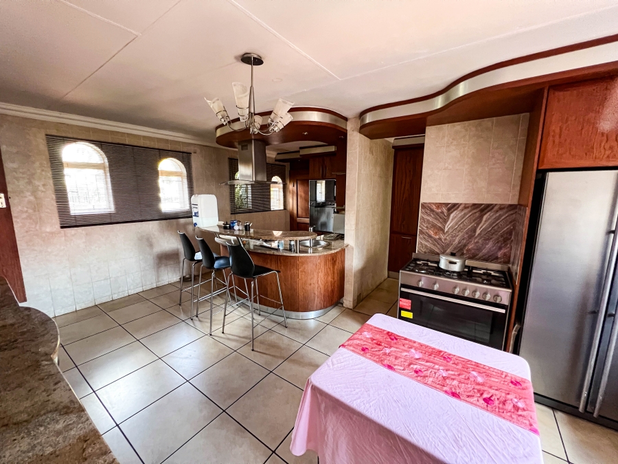 To Let 4 Bedroom Property for Rent in Dennesig Mpumalanga