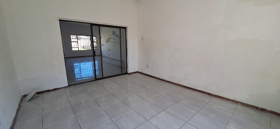 To Let 4 Bedroom Property for Rent in Model Park Mpumalanga
