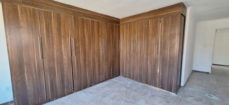 To Let 4 Bedroom Property for Rent in Model Park Mpumalanga
