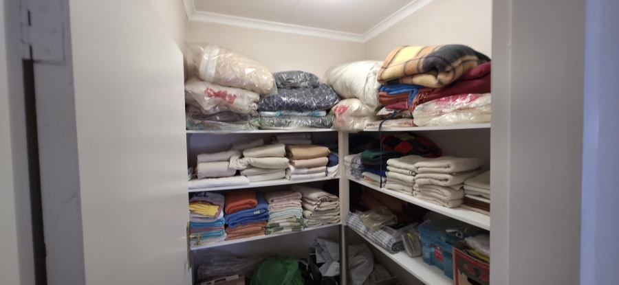 6 Bedroom Property for Sale in Del Judor Ext 4 Mpumalanga