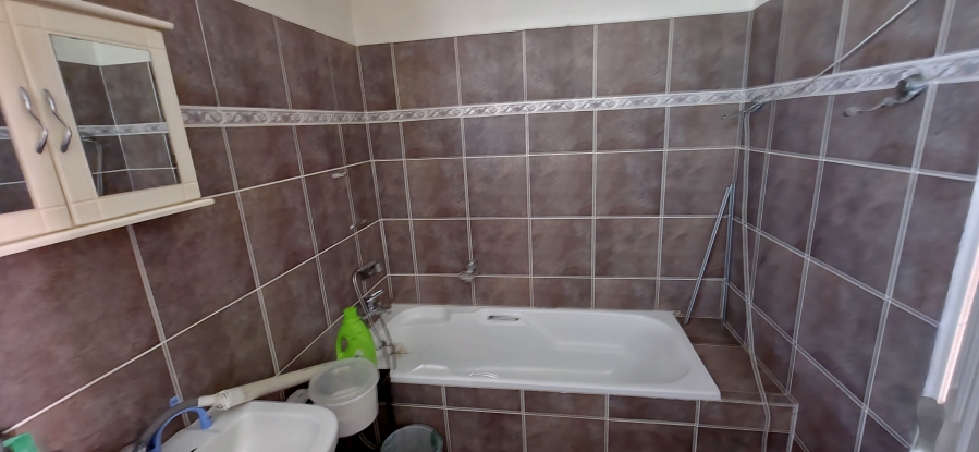 6 Bedroom Property for Sale in Del Judor Ext 4 Mpumalanga