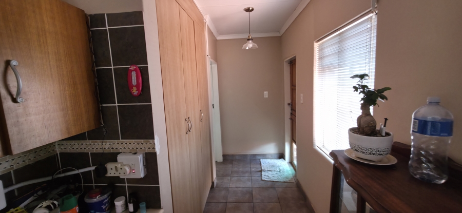 6 Bedroom Property for Sale in Del Judor Ext 4 Mpumalanga