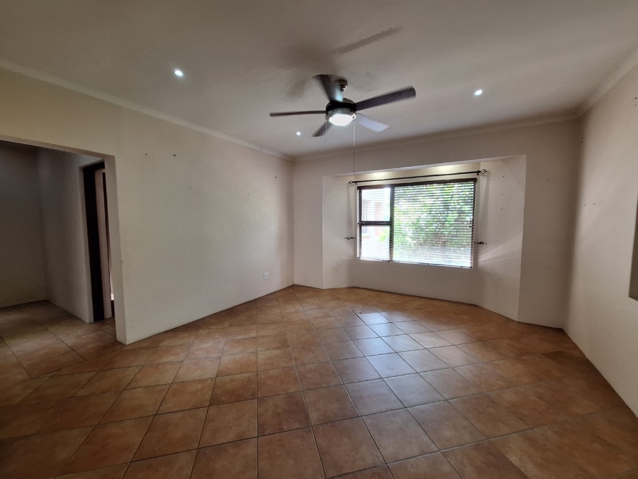 To Let 4 Bedroom Property for Rent in Sonheuwel Ext 1 Mpumalanga