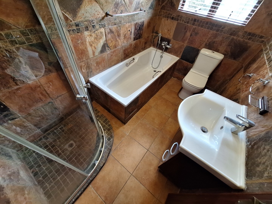 To Let 4 Bedroom Property for Rent in Sonheuwel Ext 1 Mpumalanga