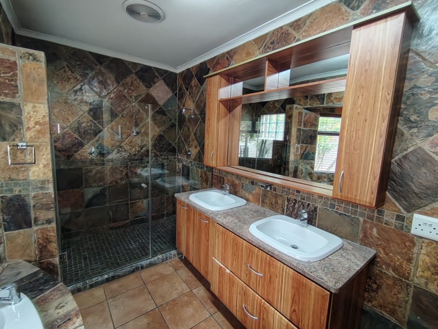To Let 4 Bedroom Property for Rent in Sonheuwel Ext 1 Mpumalanga