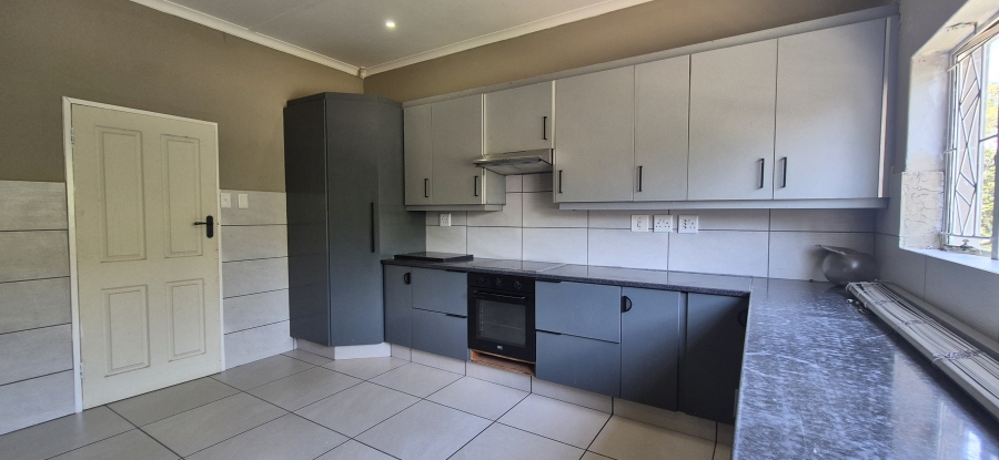 4 Bedroom Property for Sale in Nelspruit Ext 4 Mpumalanga