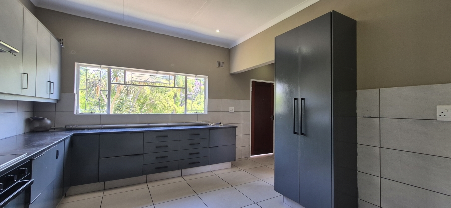 4 Bedroom Property for Sale in Nelspruit Ext 4 Mpumalanga