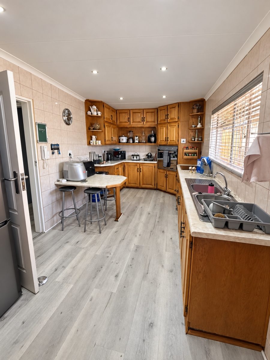 5 Bedroom Property for Sale in Suidheuwel Mpumalanga