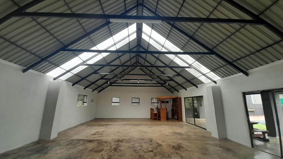 Commercial Property for Sale in White River Estates Mpumalanga