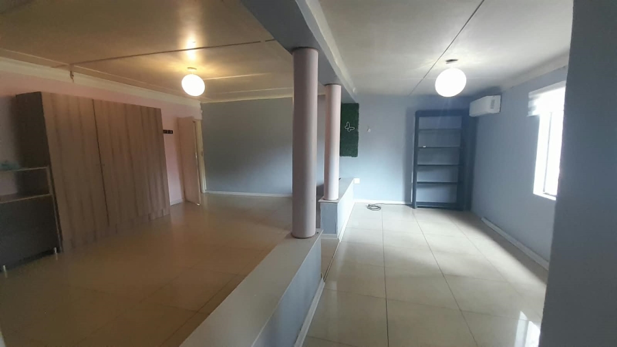 Commercial Property for Sale in White River Estates Mpumalanga