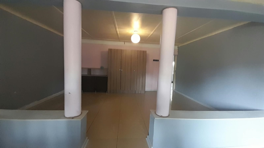 Commercial Property for Sale in White River Estates Mpumalanga