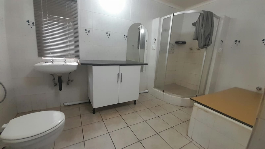 Commercial Property for Sale in White River Estates Mpumalanga