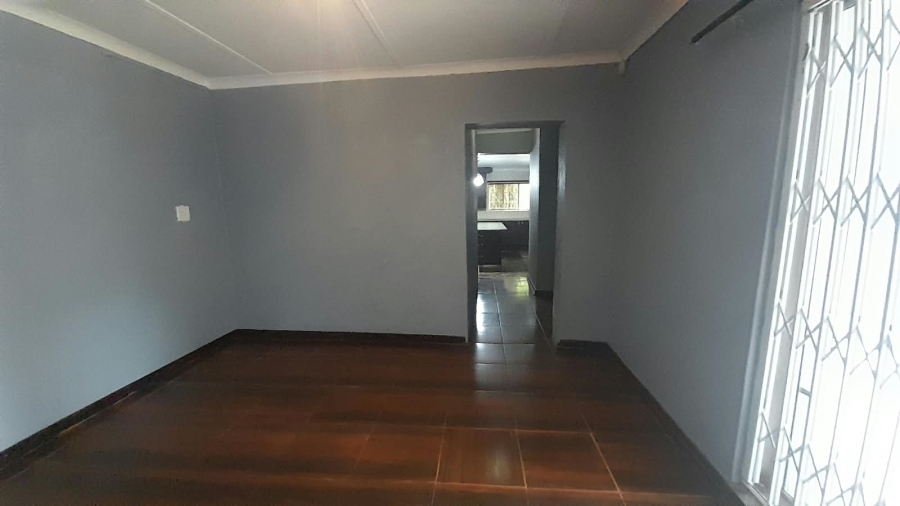 Commercial Property for Sale in White River Estates Mpumalanga