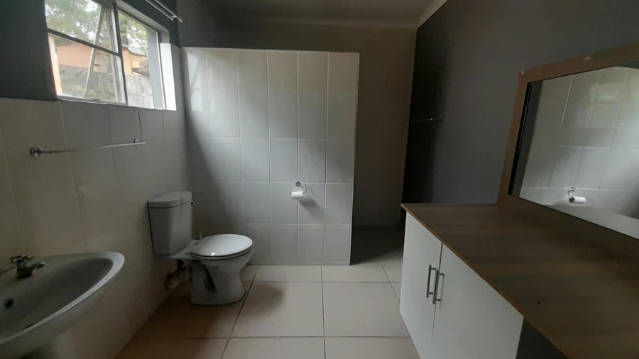 Commercial Property for Sale in White River Estates Mpumalanga