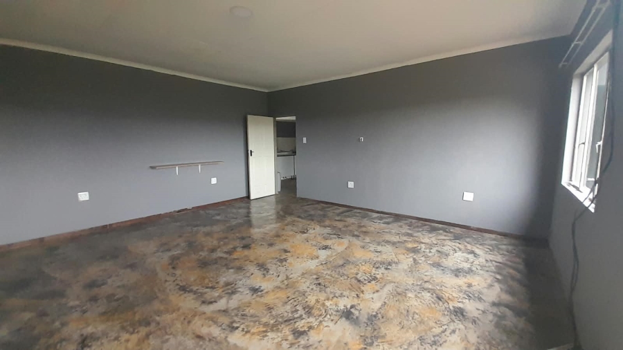 Commercial Property for Sale in White River Estates Mpumalanga