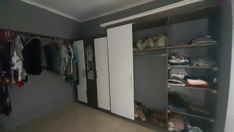 Commercial Property for Sale in White River Estates Mpumalanga