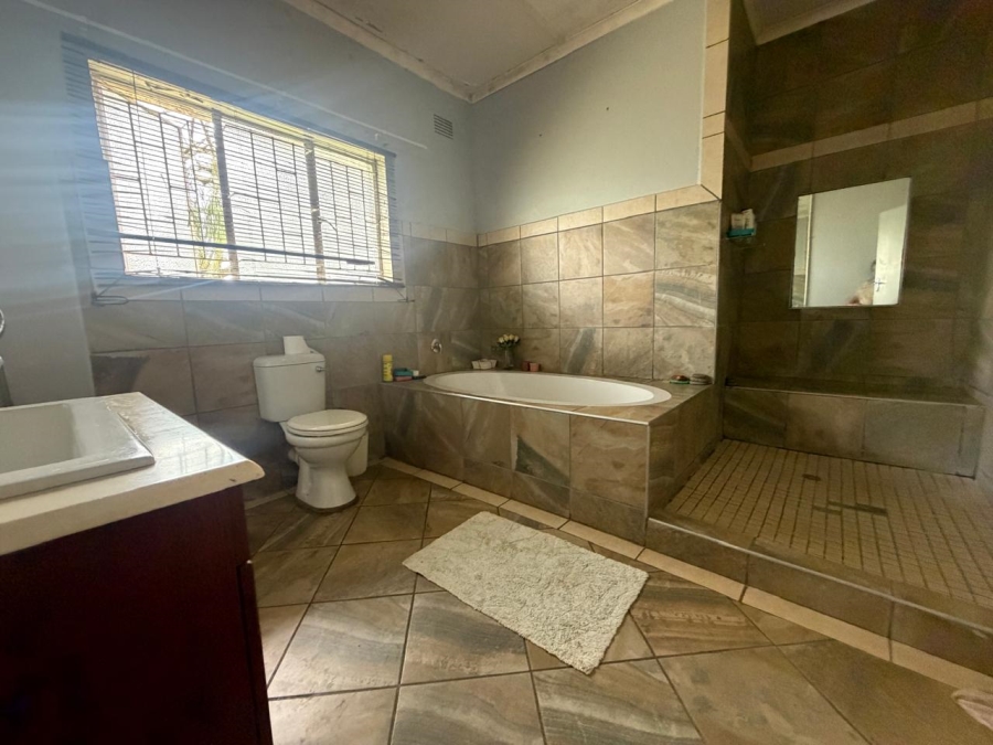 4 Bedroom Property for Sale in White River Mpumalanga