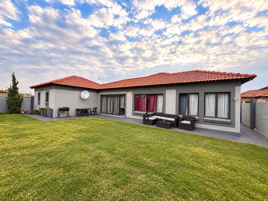 2 Bedroom Property for Sale in Secunda Mpumalanga